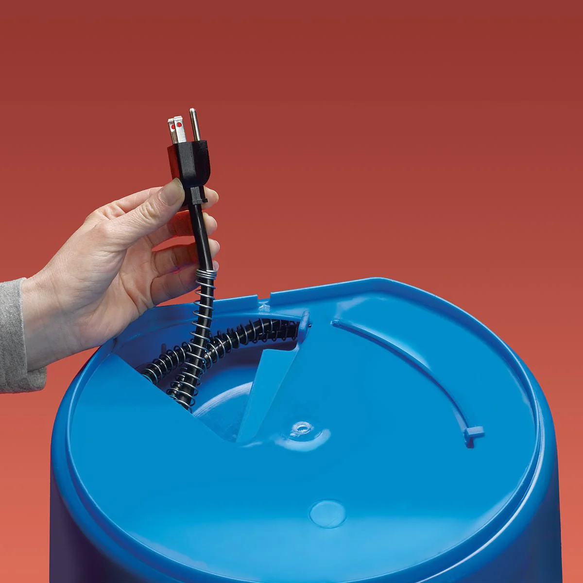 Heated Flat-Back Bucket with Built-in Thermostat - Image 12