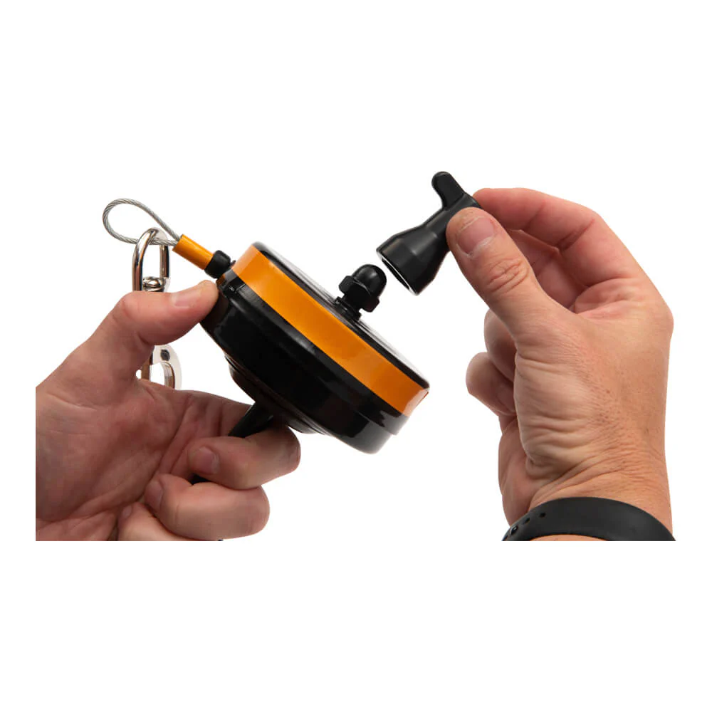 Lixit Retractable Cable Tie Out for Dogs - Image 6
