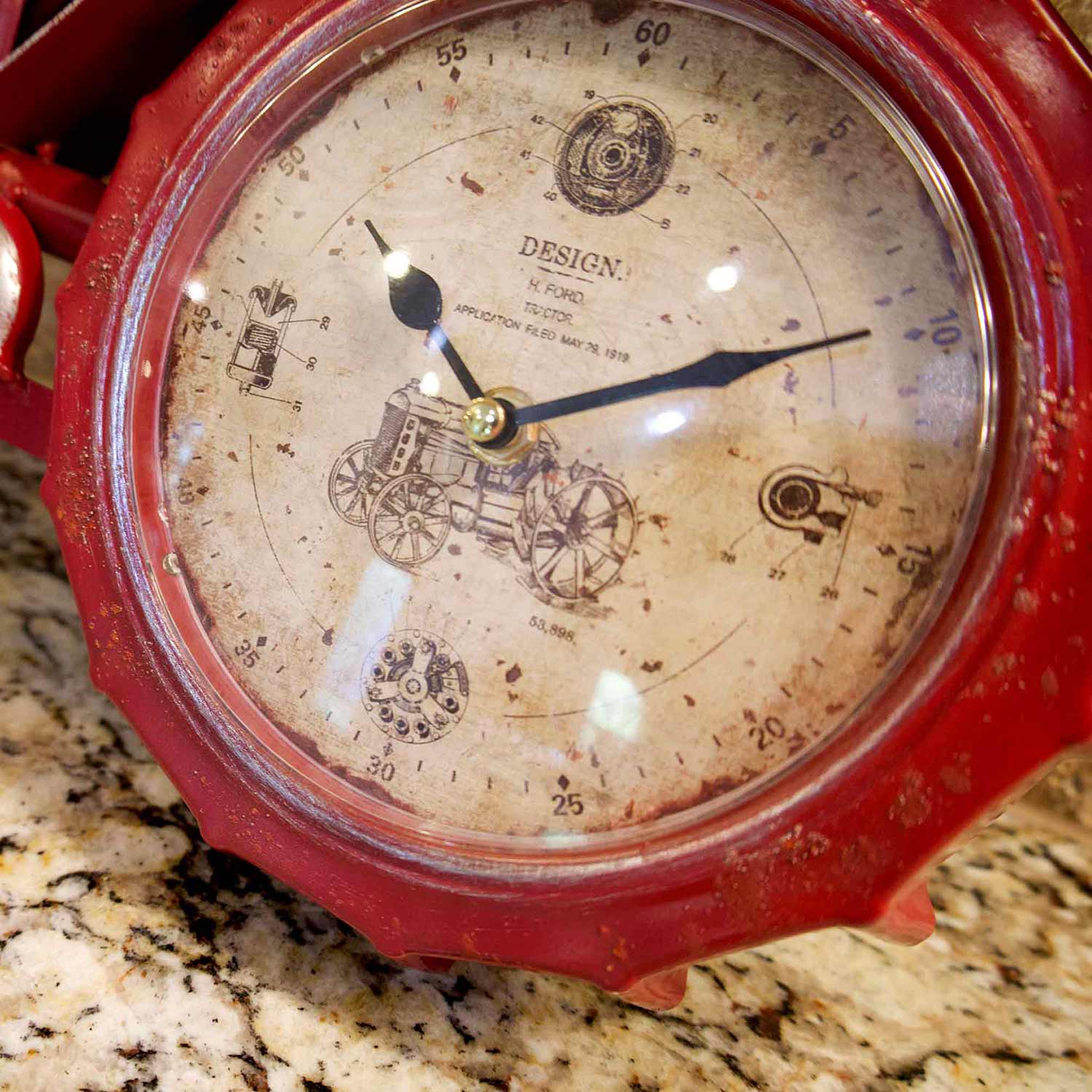 Red Tractor Wall Clock - Image 3