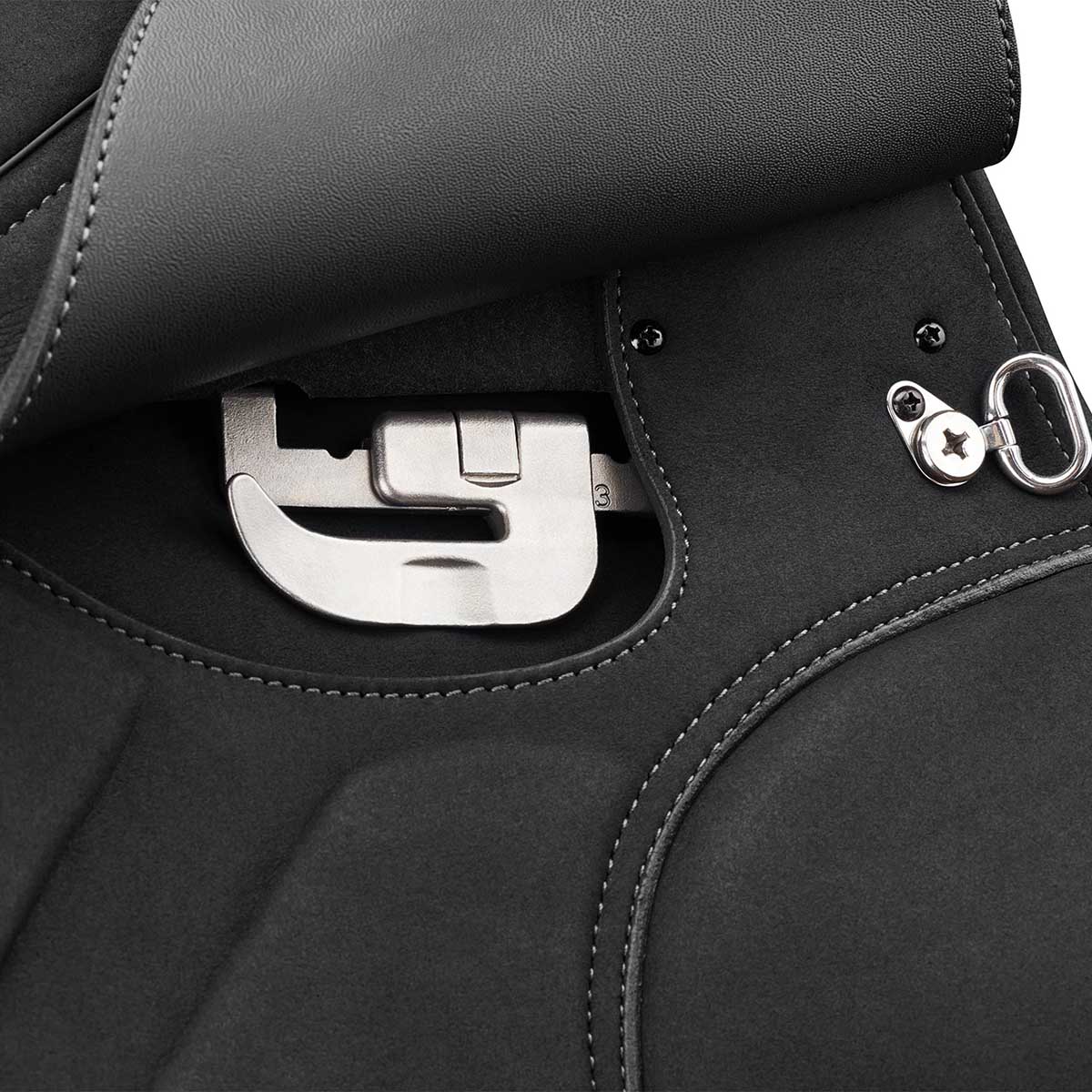 Wintec Isabell Dressage Saddle, Black - Image 28