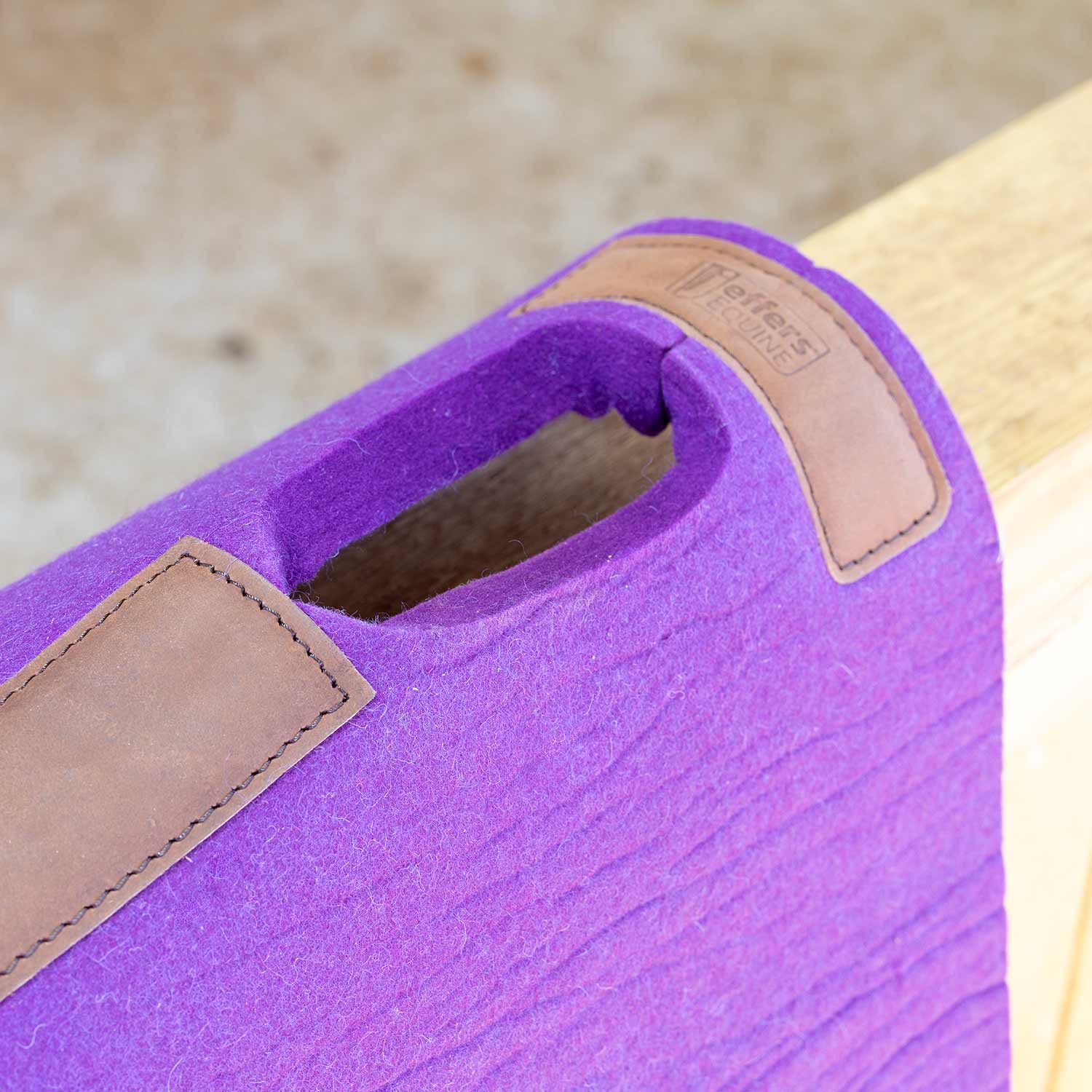 Jeffers WoolLuxe 100% Wool Equine Saddle Pad – Cushioned, Breathable, and Shock-Absorbing - Image 31